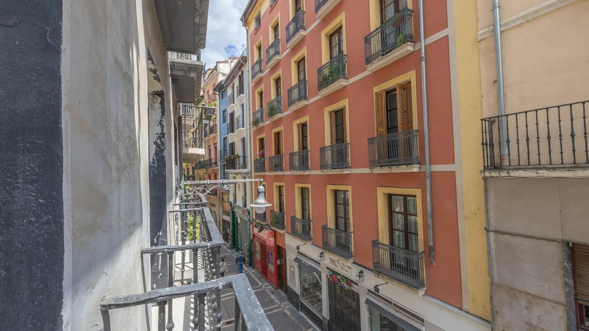 Tuapartamento Centro Pamplona - Zapateria 30 España